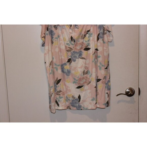 Torrid Womens Floral Ruffled Top Size 5x Super Soft Knits Pink & Blue - Picture 4 of 8